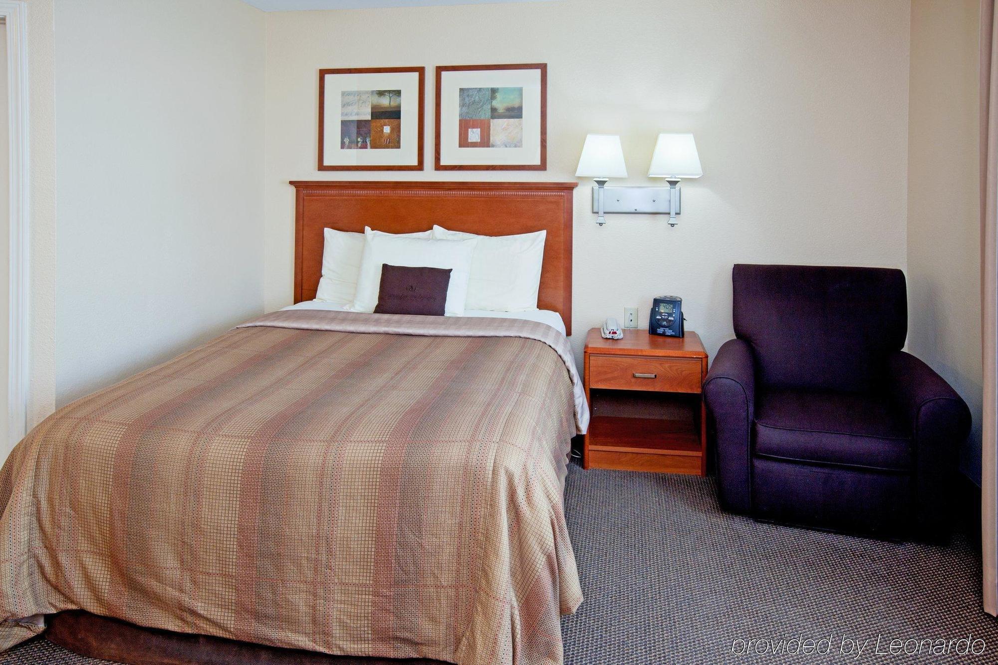 Candlewood Suites Louisville Airport By Ihg Exterior foto