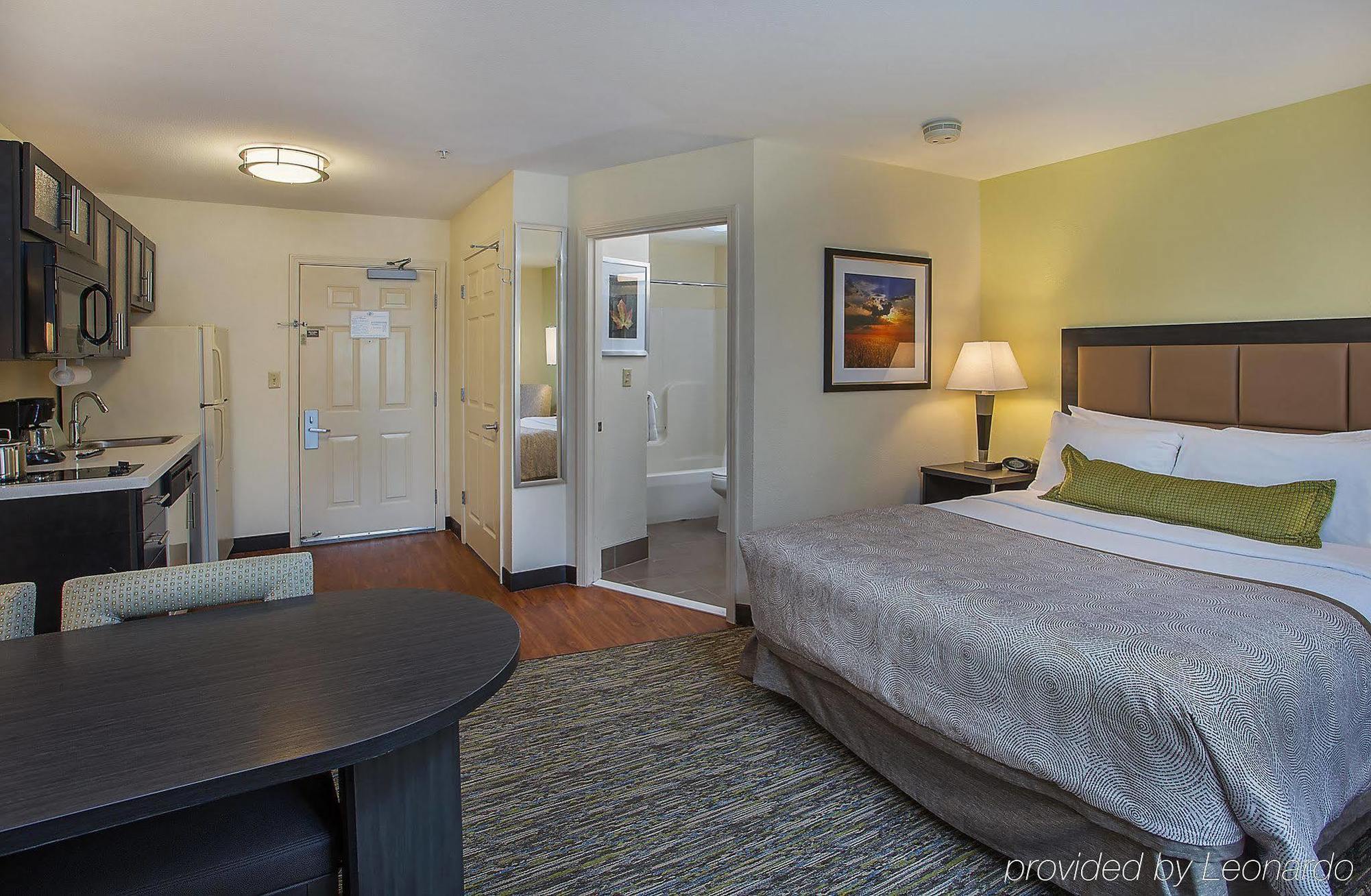 Candlewood Suites Louisville Airport By Ihg Exterior foto