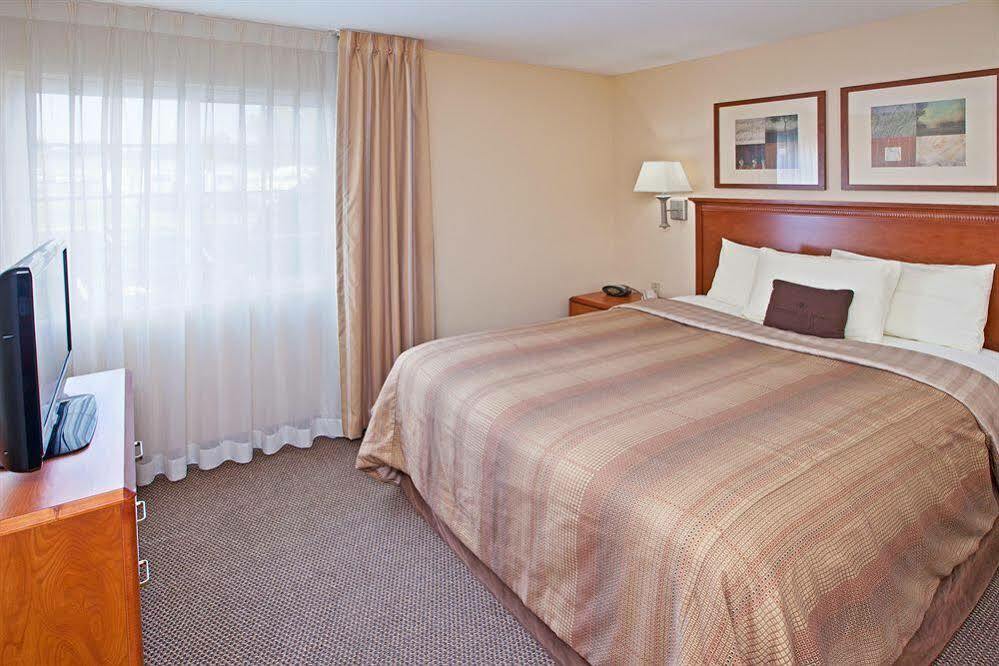 Candlewood Suites Louisville Airport By Ihg Exterior foto