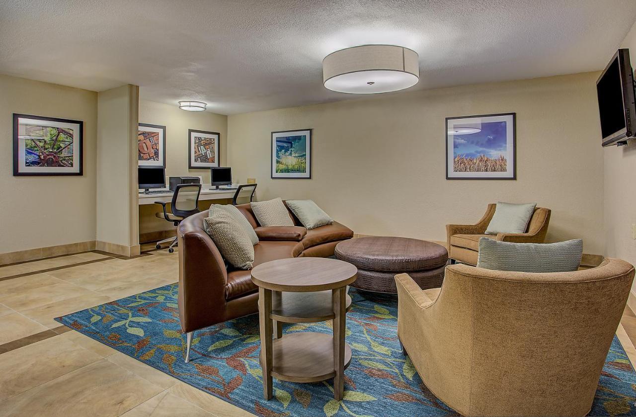 Candlewood Suites Louisville Airport By Ihg Exterior foto