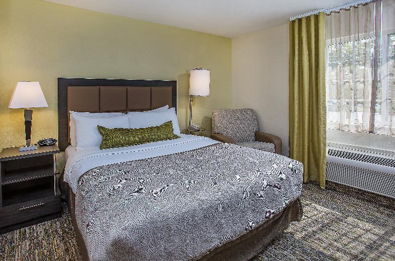 Candlewood Suites Louisville Airport By Ihg Exterior foto